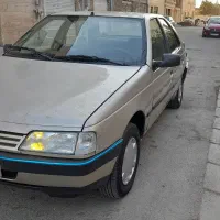 پژو ۸۴ بدون رنگ .