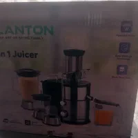 ابمیوه گیری و توستر