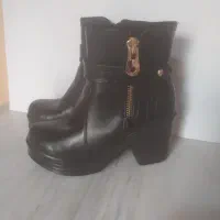 نیم بوت