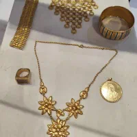 گردنبند و زنجیر و النگو طلا|جواهرات|شیراز, ملاصدرا|دیوار