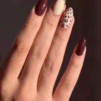 کاشت ناخن پلی ژل ژلیش لمینت ناخن|خدمات آرایشگری و زیبایی|مشهد, مقدم|دیوار