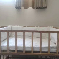 تخت کنار مادر استفاده نشده ،برند|تخت و صندلی بچه|شیراز, فرهنگ شهر|دیوار