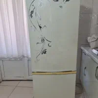 مبل و فرش و یخچال