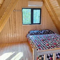 کلبه سویسی دوخوابه با استخر سرپوشیده|اجارهٔ کوتاهمدت ویلا و باغ|فومن, |دیوار