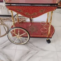 تعدادی لوازم به فروش میرسد