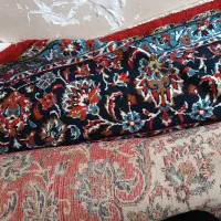 دوعدد فرش .سالم هستن بدون ایراد