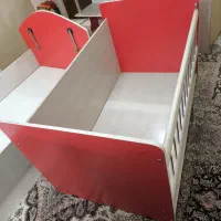 سرویس تخت خواب بچگانه