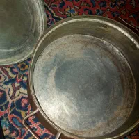 قابلمه مسی قدیمی|کلکسیون اشیاء عتیقه|گلپایگان, |دیوار