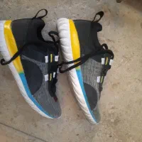 کفش خارجی سایز۳۵ معاوضه با کفش ۳۷ یالوازم تحریر