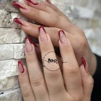 تخفیف ویژه کاشت و آموزش ناخن