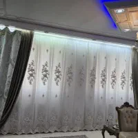 پرده گلدار برجسته با دوتکه والان