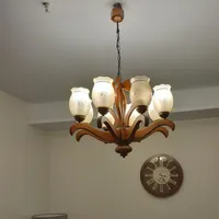 لوستر ۸شاخه