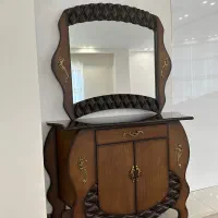 آیینه و کنسول چوبی