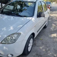 تیبا صندوقدار  تک برگ