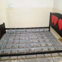 تخت خواب دو نفره