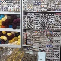 فروشنده مغازه خرازی