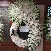 تاج گل های پایه فلیزی ترحیم افتتاحیه