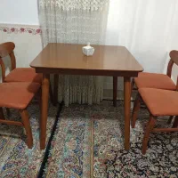 میز نهارخوری ۴نفره