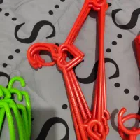 چوب لباسی نو ۲۴تا۴دست|بندرخت و رخت‌آویز|فردیس, قریشی|دیوار