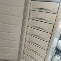 فریزر امرسان دارای ۸ جا برای وسایل فریزری