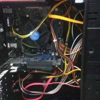 کیس DDR3 قوی مناسب برای کارهای نیمه سنگین|رایانه رومیزی|تهران, فلسطین (میدان انقلاب)|دیوار