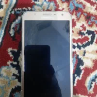گوشی j7core