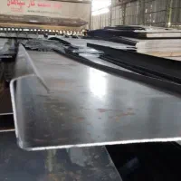 استخدام نیروی کار آهن آلات