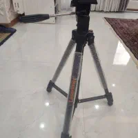 سه پایه دوربین فیلم برداری laser liner