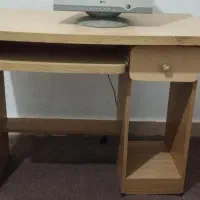 میز کامپیوتر