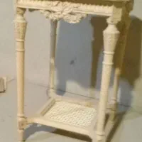 میز آباژور