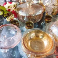 ظروف بسیار زیبا و آنتیک  خیلی خیلی قدیمی|کلکسیون اشیاء عتیقه|لاهیجان, جمهوری|دیوار