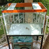 سه عدد آکواریوم بهمراه وسایل