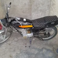 موتوسیکلت ۱۲۵ ساوین چراغ گرد