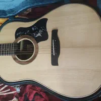 گیتار آکوستیک حرفه ای دست ساز تمام چوب