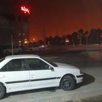 ماشین با راننده .در اختیار یا سرویسی