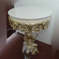 میز گرد جنس آلیاژ