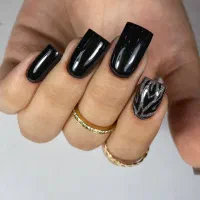 آموزش کاشت ناخن