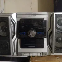 ضبط و باند فلش خور