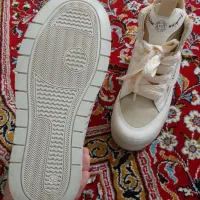 کفش زنانه سایز۳۸ کاملانو فقط۴۰۰ هزار|کیف، کفش، کمربند|باغستان, |دیوار