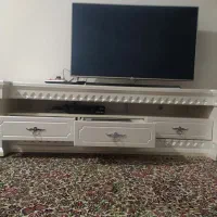 میز تلویزیون هایگلاس طرح ممبران