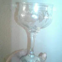 آب‌میوه و ش راب خوری فرانسوی زیر قیمت