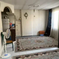 اجاره آپارتمان۶۰ متری بر خیابان با نورگیر عالی|اجارهٔ آپارتمان|کرج, کمال‌شهر|دیوار
