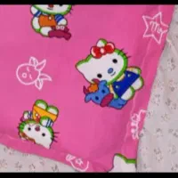 روبالشی دست‌دوز با دوخت تمیز و باکیفیت|رختخواب، بالش، پتو|میانه, |دیوار