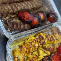 کارگر کبابی آقا