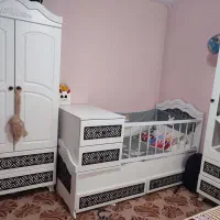 تخت و کمد کودک