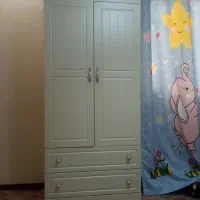 کمد ویترین تخت