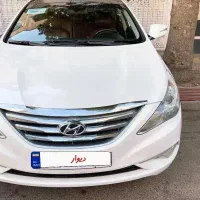 سوناتا YF 2014 کم کار استثنایی مشابه صفر