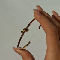 بنگل گره ای|بدلیجات|رشت, معلم|دیوار