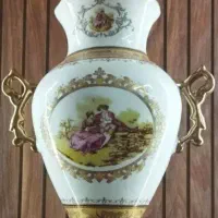 گلدان چینی طرح طلا کوب