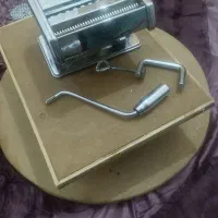 چرخ رشته بری و میز زیرش نو هست